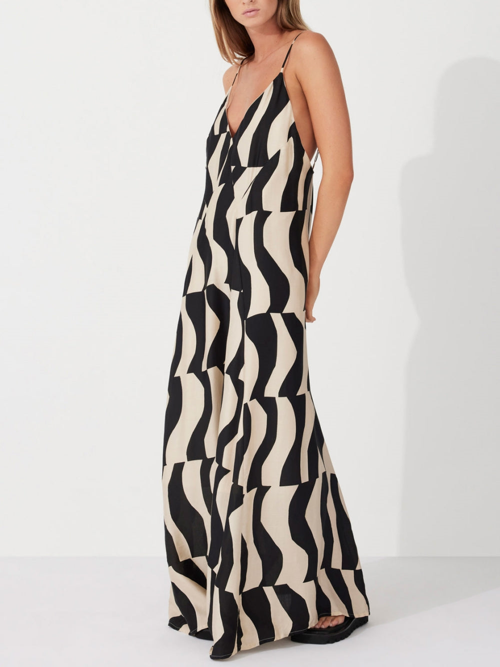 Robe longue décontractée à dos échancré